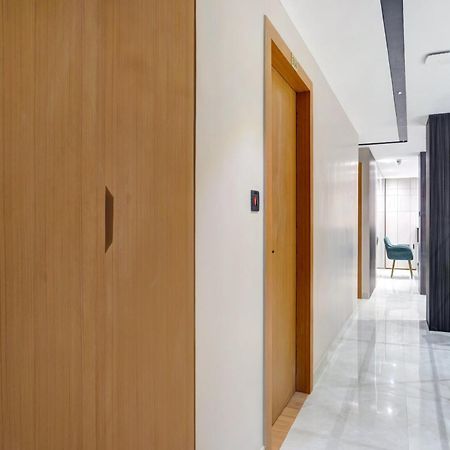 Townhouse Oak Sarusajai Stadium Dispur ภายนอก รูปภาพ